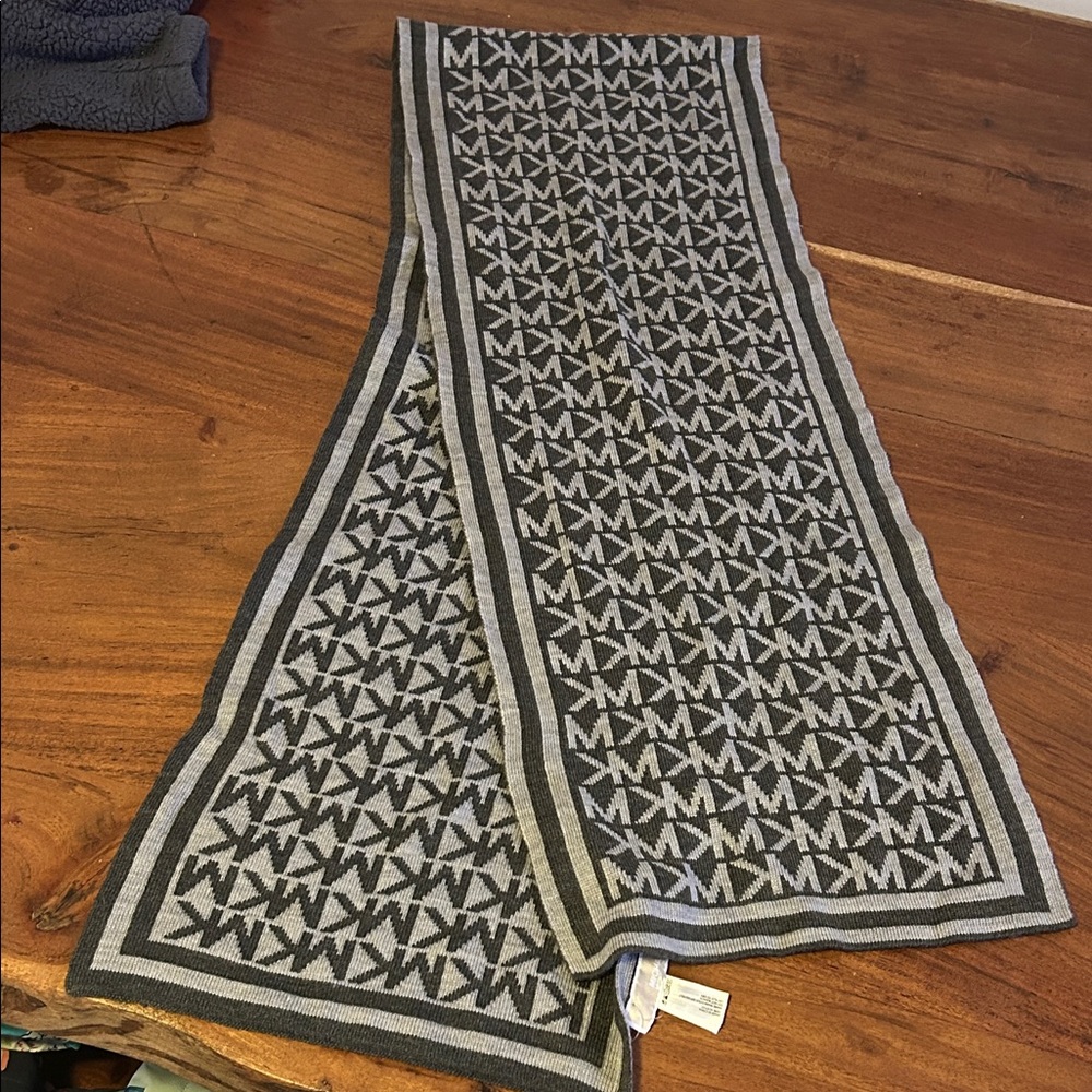 Michael Kors Gray and Black Scarf